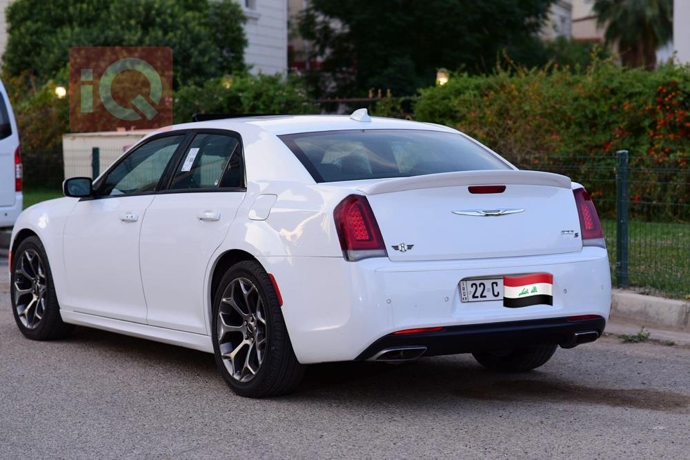 Chrysler 300